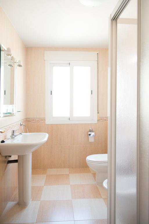 Hostal Camino Real Granada Szoba fotó